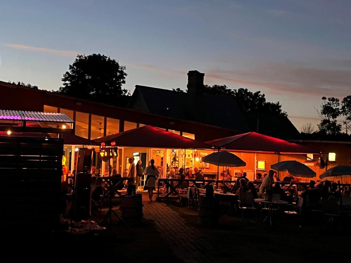 Hostel Ihre Gard Ire Exteriér fotografie